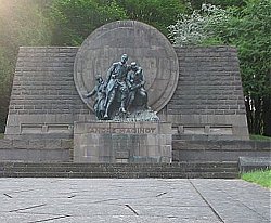 Il monumento ad Andre' Maginot